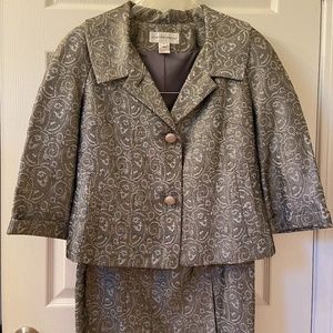 Jackie O Style Jones New York Dress Suit